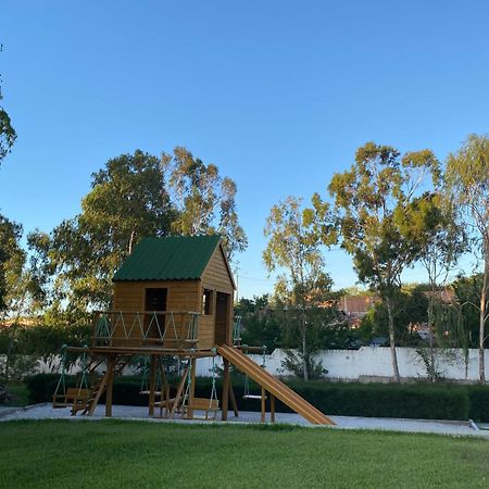 Gravata em Condomínio LINDO - Casa com 200m com 4 QTS e 5 WC Gravatá Exterior foto